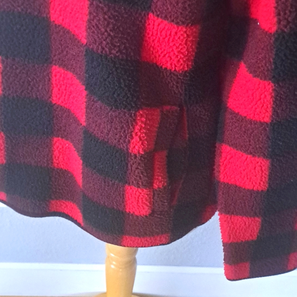 Buffalo Plaid Sherpa | Size L - Picture 3 of 4